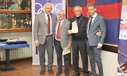 CANDIA. Salzone premiato per l’impegno nel canottaggio
