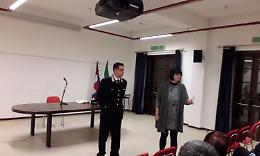 SCIOLZE. Allarme truffe: i carabinieri e il sindaco incontrano gli anziani