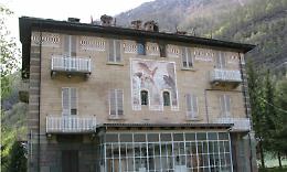GROSCAVALLO. Studenti e Lions insieme per salvare villa Pastrone