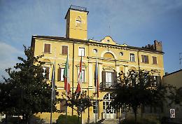 LIVORNO FERRARIS. Nuove caldaie e un impianto fotovoltaico nel plesso scolastico di viale IV Novembre