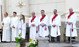 VEROLENGO. Tantissimi bambini al Corpus Domini