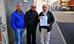 VENARIA. Torna la fermata del 72 e 72/ in via Verdi al civico 40