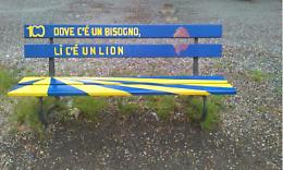 CIRIE'. Nel viale la panchina “Lions”