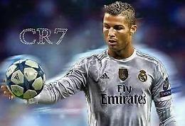 TORINO. Ronaldo al JMedical, i tifosi 'portaci la Champions