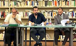 TRINO. «L’ordinanza contro l’accattonaggio non è discriminatoria: serve per colpire il riciclaggio di denaro per attività illecite»