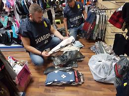 ROSTA. Falso made Italy, sequestrato abbigliamento nel Torinese
