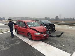 CHIVASSO. Tre feriti nell'incidente allo svincolo della A4 Chivasso Ovest