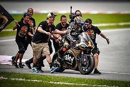 MOTOCICLISMO. Il capolavoro di Bagnaia: Pecco campione del mondo in Moto2