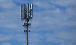 BANCHETTE. L’Arpa rassicura: l’antenna Tim non inquina l’ambiente