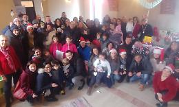 SAN MAURO. Babbo Natale va al mercato  e ci sono tante associazioni