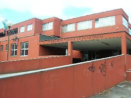 SAN MAURO. Freddo alla Dalla Chiesa e alla Freinet, ragazzi mandati a casa