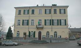 RUEGLIO. Municipio e salone pluriuso come nuovi