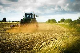 CUNEO. Reflui nei campi senza permessi, multati 14 agricoltori
