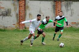 Calcio. Terza Categoria. Tra Brandizzo e Torrazza è un derby da battaglia: 2-2