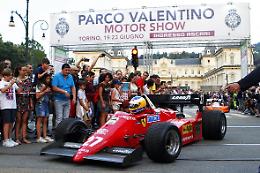 MOTORI. Parco Valentino, lo spettacolo indimenticabile delle Formula 1 per il centro di Torino
