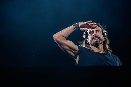 TORINO. Bob Sinclair in concerto per dimenticare il giorno e vivere a pieno la magia della notte