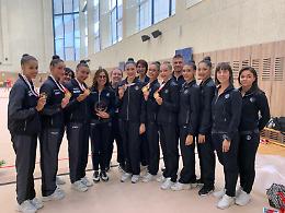 GINNASTICA RITMICA. World Challenge Cup: Farfalle oro con le 5 palle