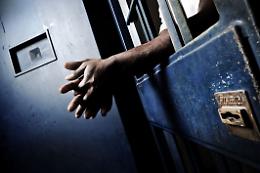 TORINO. Droga: vende marijuana per arrotondare,arrestato 'pusher pr'