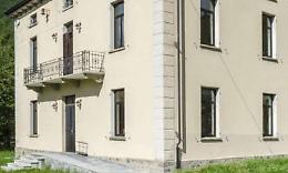 NOMAGLIO. La Casa per le Ferie va alla Mary Poppins