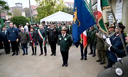SETTIMO. Alpini in festa, le associazioni in corteo con le penne nere