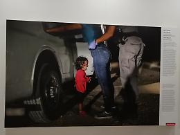 TORINO. World Press Photo 2019, la mostra sul fotogiornalismo all'ex borsa valori.