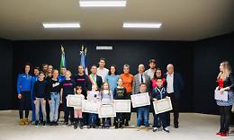 OZEGNA. Festa dello sport: premiati i ragazzi ozegnesi che si sono distinti