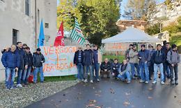 PARELLA. Da una settimana protestano per ottenere i loro stipendi