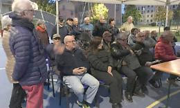 CHIVASSO. Le automobili passano troppo veloci Protestano i residenti di via Favorita