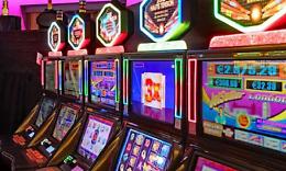 TORINO. Sala Bingo è vicina a una banca, oltre 100mila euro sanzioni