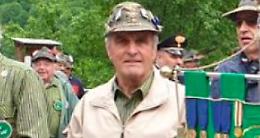 MEZZENILE. Graziano Caiolo Fusera confermato capogruppo degli Alpini