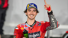 MotoGP: Pecco Bagnaia trionfa in Malesia, il titolo mondiale si deciderà all'ultima gara