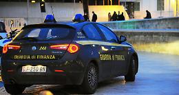 VERCELLI. Prodotti illegali in commercio, sequestrati 15 mila euro di merce