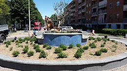 CIRIÈ. Da fontana a giardino fiorito in via Gazzera