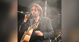 SETTIMO TORINESE. Ricomincia la musica all’aperto: l’estate degli eventi comincia con Cristiano Godano (VIDEO)