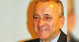 SETTIMO TORINESE. “Giovanni Ossola è con noi”: la città ha ricordato il Sindaco