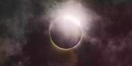 Eclissi di Sole il 10 giugno. In Italia visibile solo al Nord