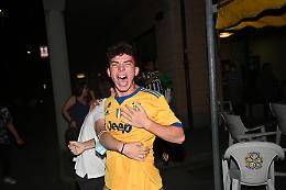 Italia campione d'Europa. Delirio a Settimo Torinese (Galleria fotografica)