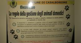 CASALBORGONE. Cani e decoro urbano, gli improperi sono indecorosi