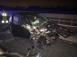 Svolta nello schianto dell’A6: imprenditore indagato mentre la comunità resta aggrappata alla speranza per don Robella