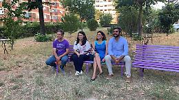 QUINCINETTO.  Inaugurate a Firenze le prime panchine viola color gentilezza alla presenza del Vicesindaco