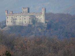 IL CASTELLO DI MONTALTO DORA