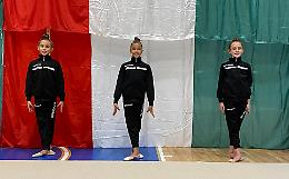 GINNASTICA RITMICA. Tre giovani ginnaste di Echidna al PalaPajetta di Biella