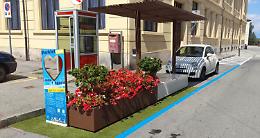 VENARIA REALE. “Parklet” in viale Buridani