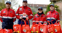SETTIMO TORINESE. Mela dell’Aism, l’associazione carabinieri con il banchetto per raccogliere fondi