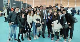 CRESCENTINO. Gli studenti del “Calamandrei” al Salone del Libro per “Adotta uno scrittore”