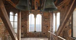TRINO VERCELLESE. “Casting The Tempo”, percorso di arte contemporanea è visitabile fino al 24 ottobre nel campanile di Lucedio
