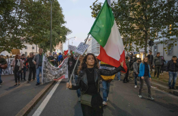 Arriva la stretta sui cortei No Green Pass, cosa cambierà?