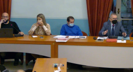 IVREA. Amministrazione a orologeria