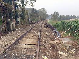 SAN SEBASTIANO DA PO. "Accuse gratuite per quelle traversine ferroviarie"