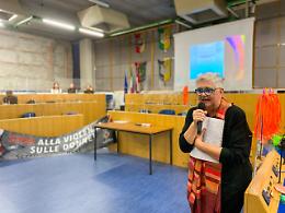 SETTIMO TORINESE. I volti della violenza sulle donne: ci sono più denunce ma spesso ritornano dalla persona che le maltrattava